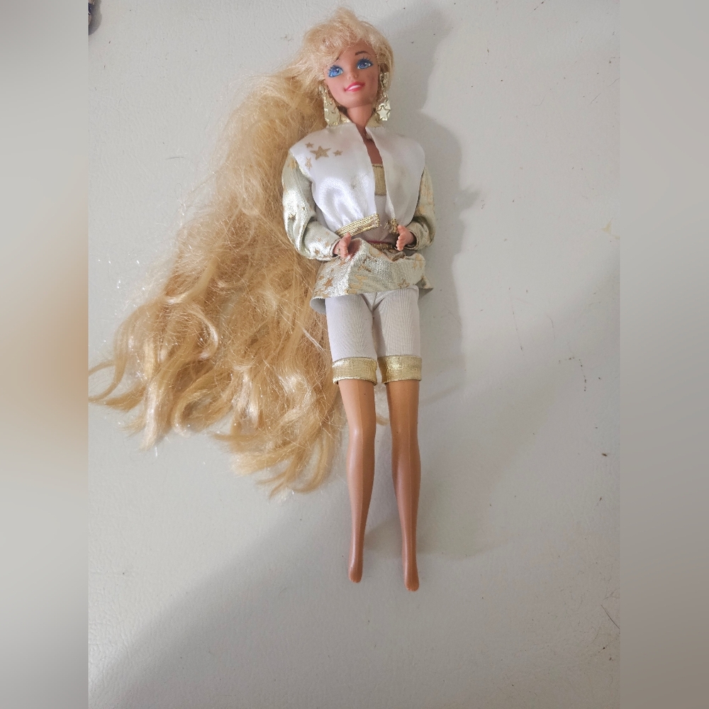 Vintage 1992 Mattel Barbie Hollywood Hair Barbie Doll
